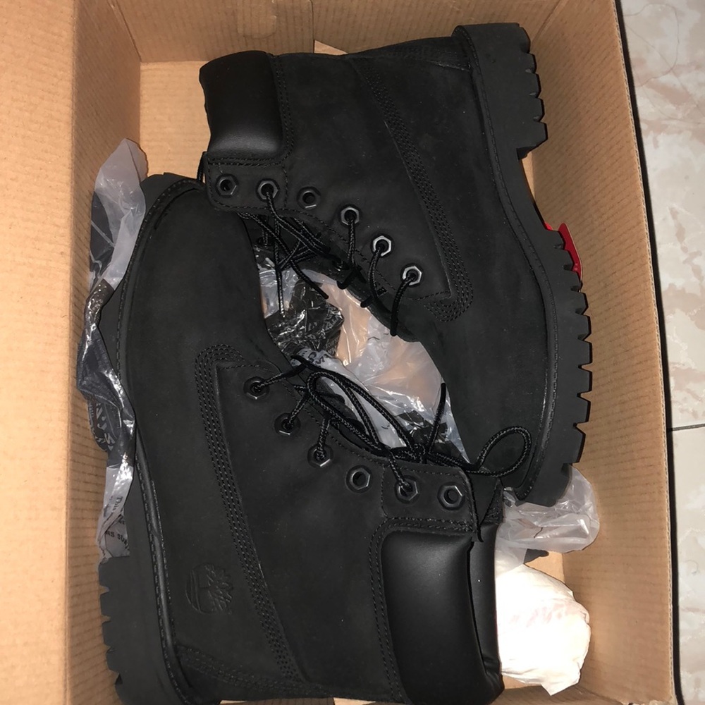 Black timbs